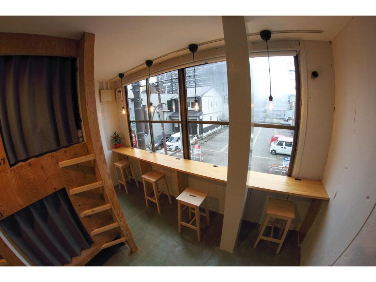 Travelers' House Roots Takaoka Exterior foto